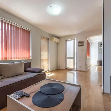 Cozy Space Near Grand Mall *