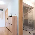 Cozy Space Near Grand Mall Apartment *