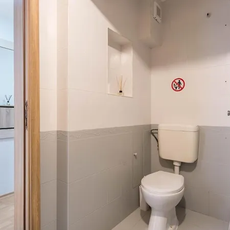 Апартаменти Cozy Space Near Grand Mall *